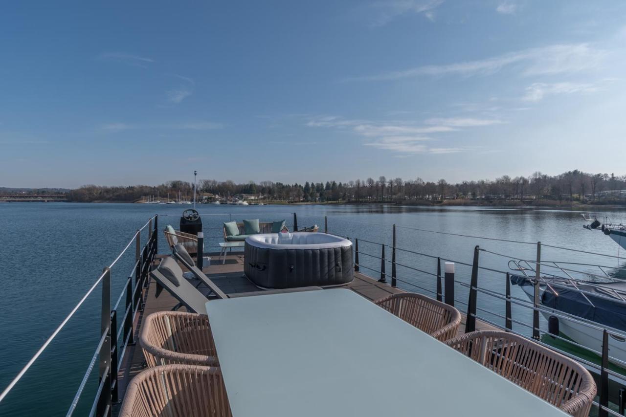 La Dolce Vita House Boat Hotel Lisanza Exterior photo