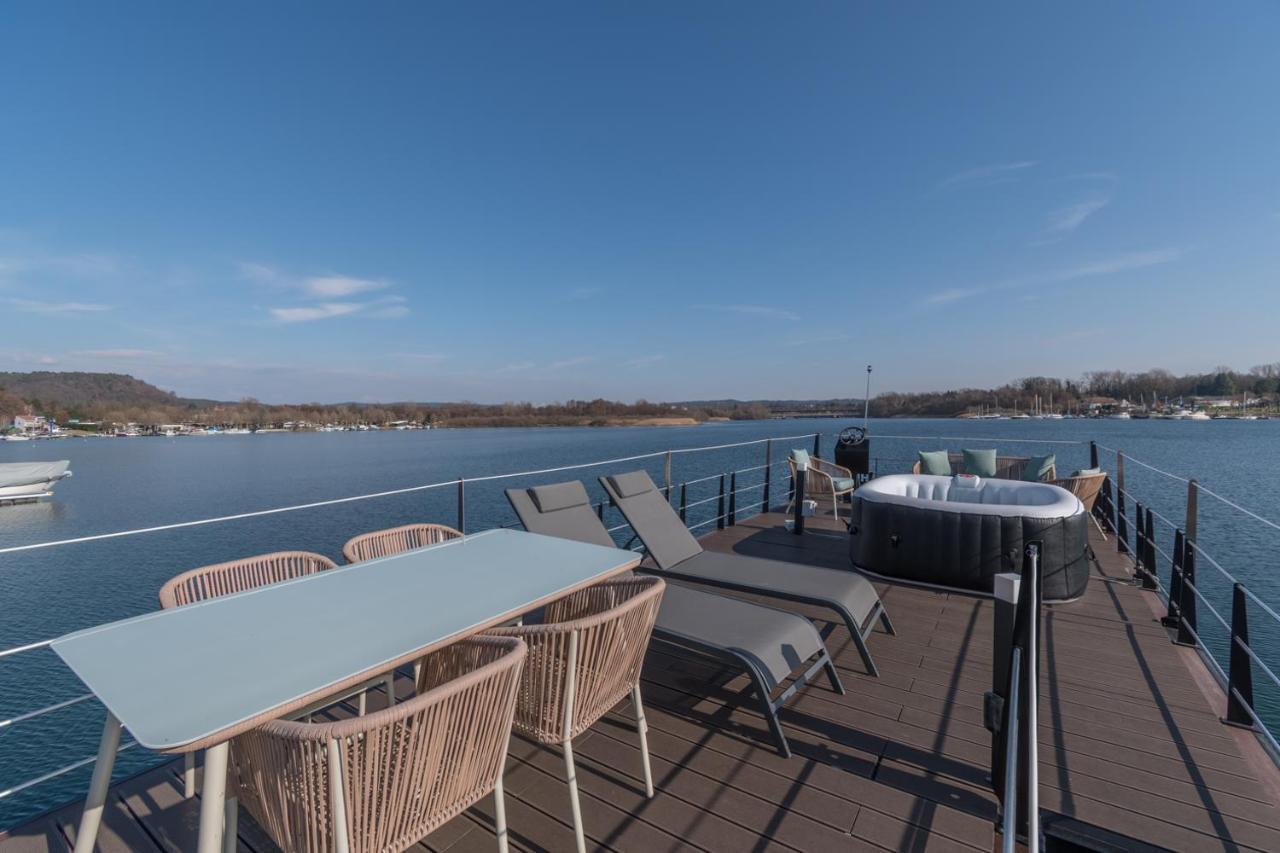 La Dolce Vita House Boat Hotel Lisanza Exterior photo